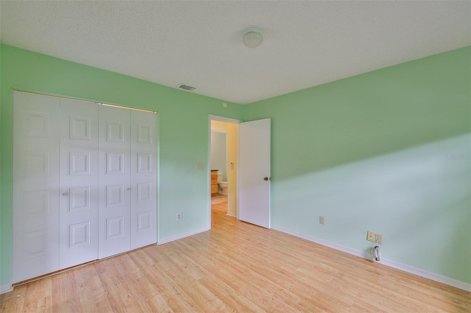 1908 CANTERBURY LN #20 — photo 15
