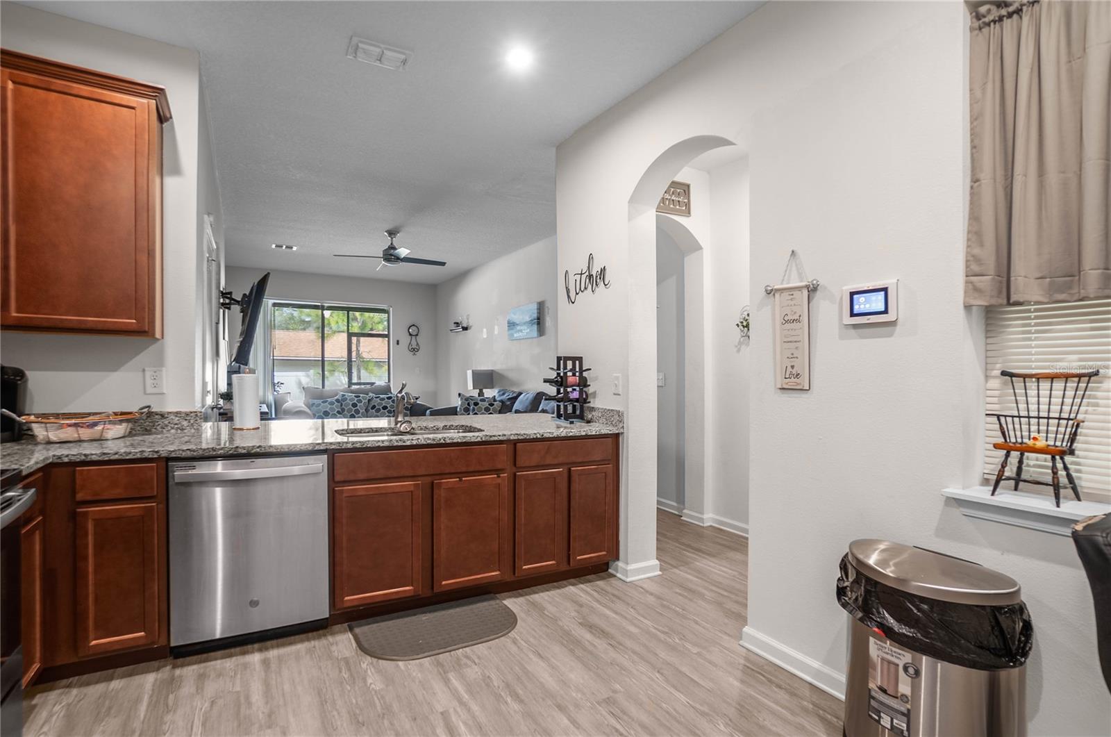 2208 LACEFLOWER DR — photo 10