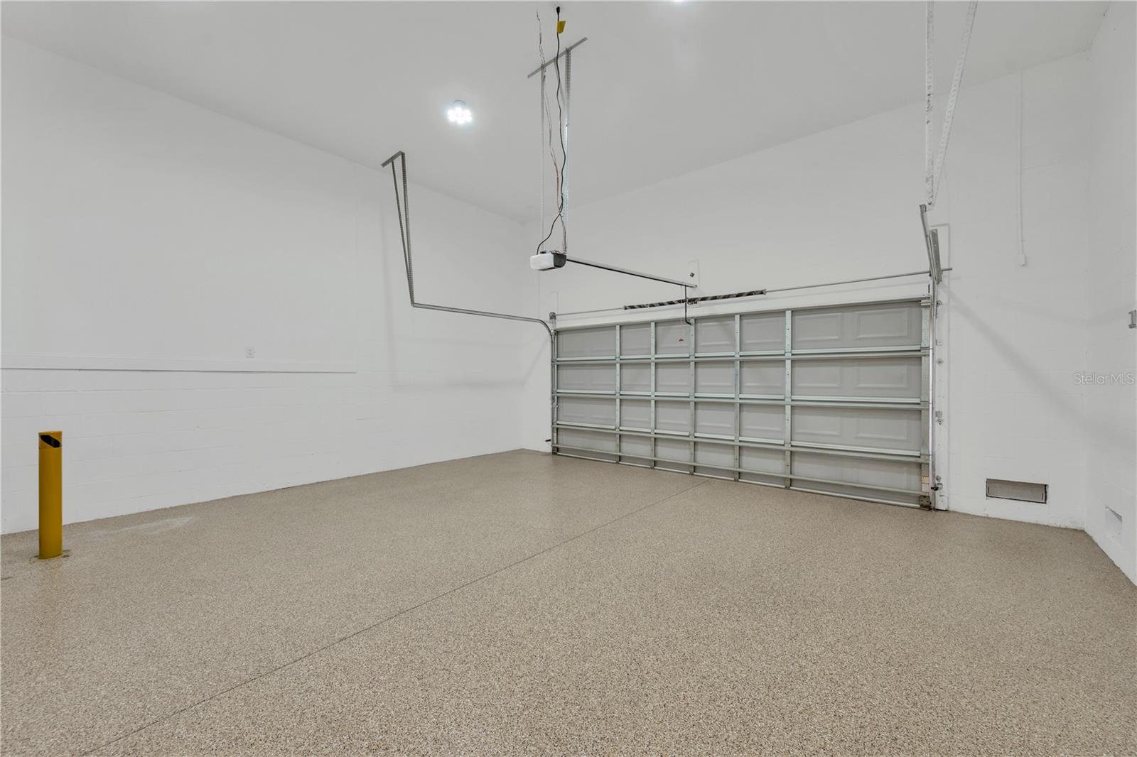 12500 GREEN OAK LN — photo 42