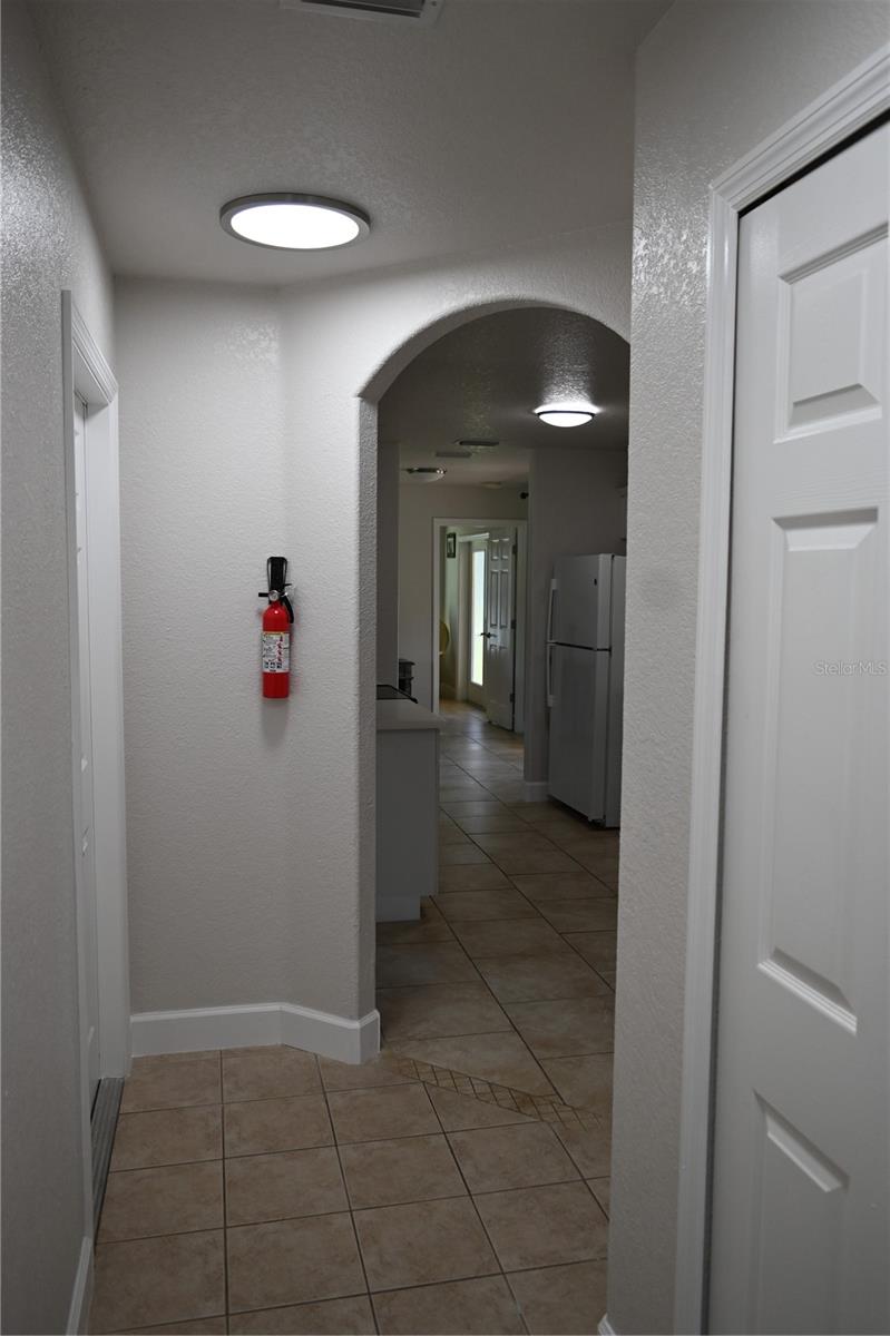5378 DUNSMUIR RD — photo 24
