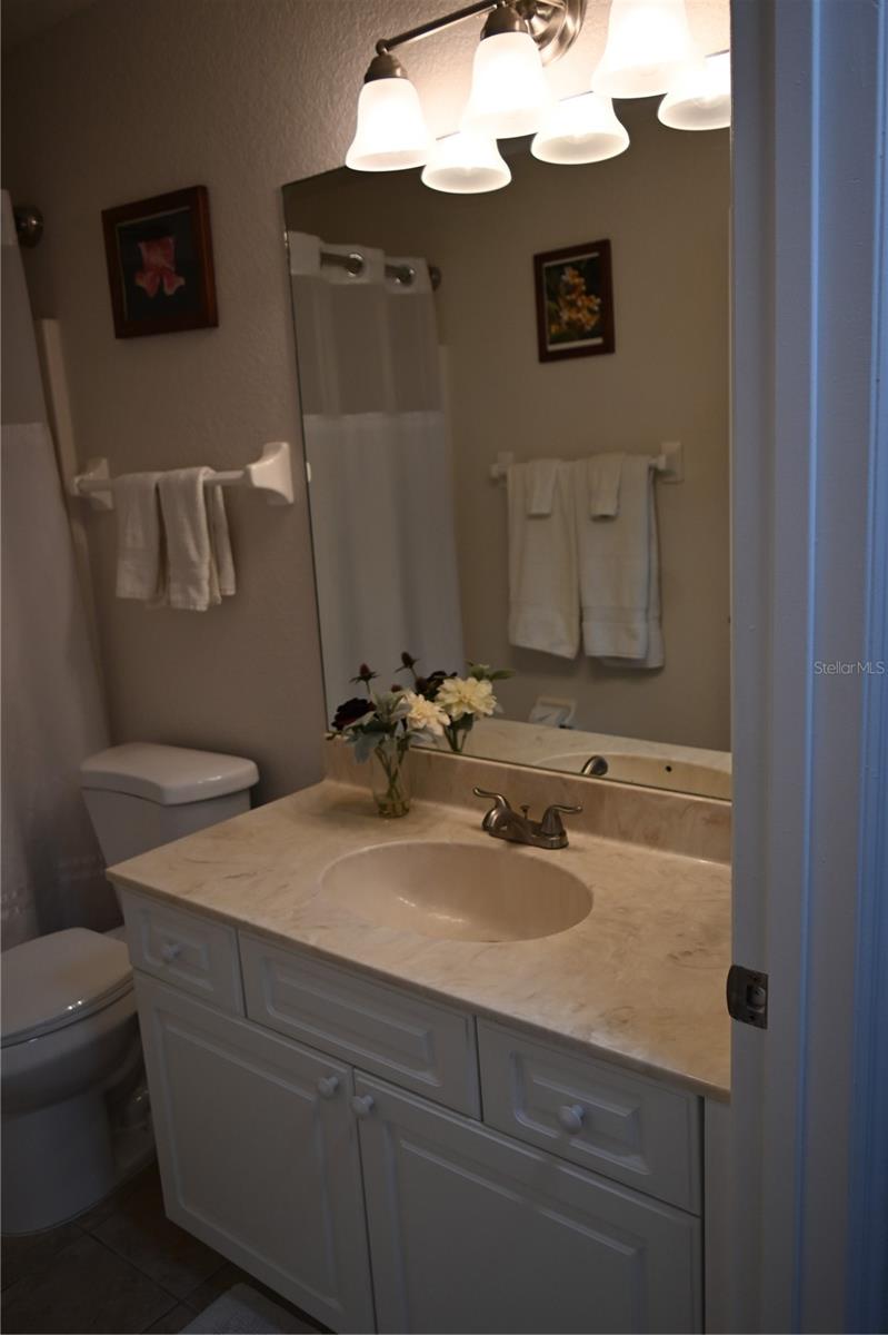 5378 DUNSMUIR RD — photo 43