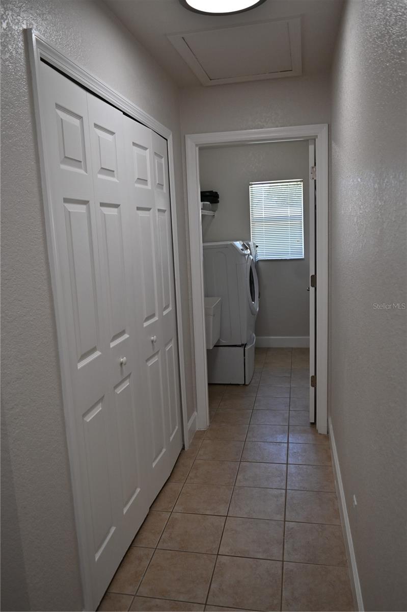 5378 DUNSMUIR RD — photo 21