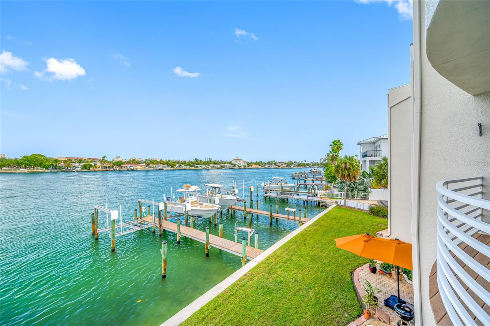 8575 SUNSET CT — photo 16