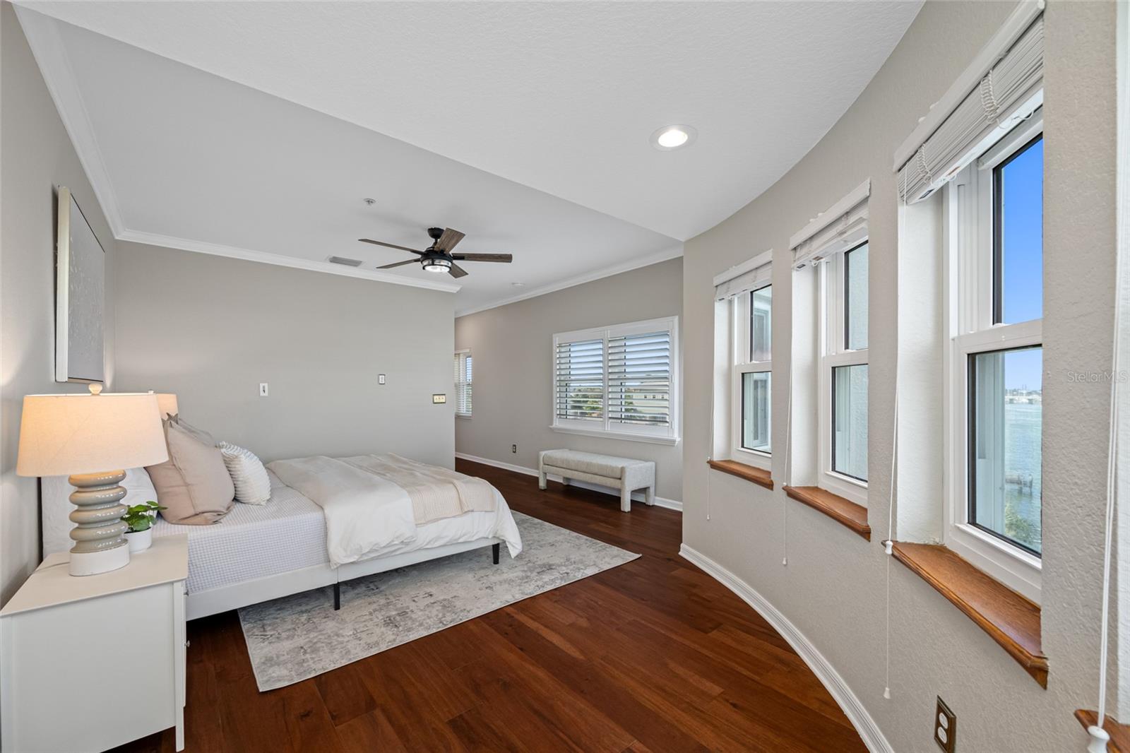 8575 SUNSET CT — photo 32
