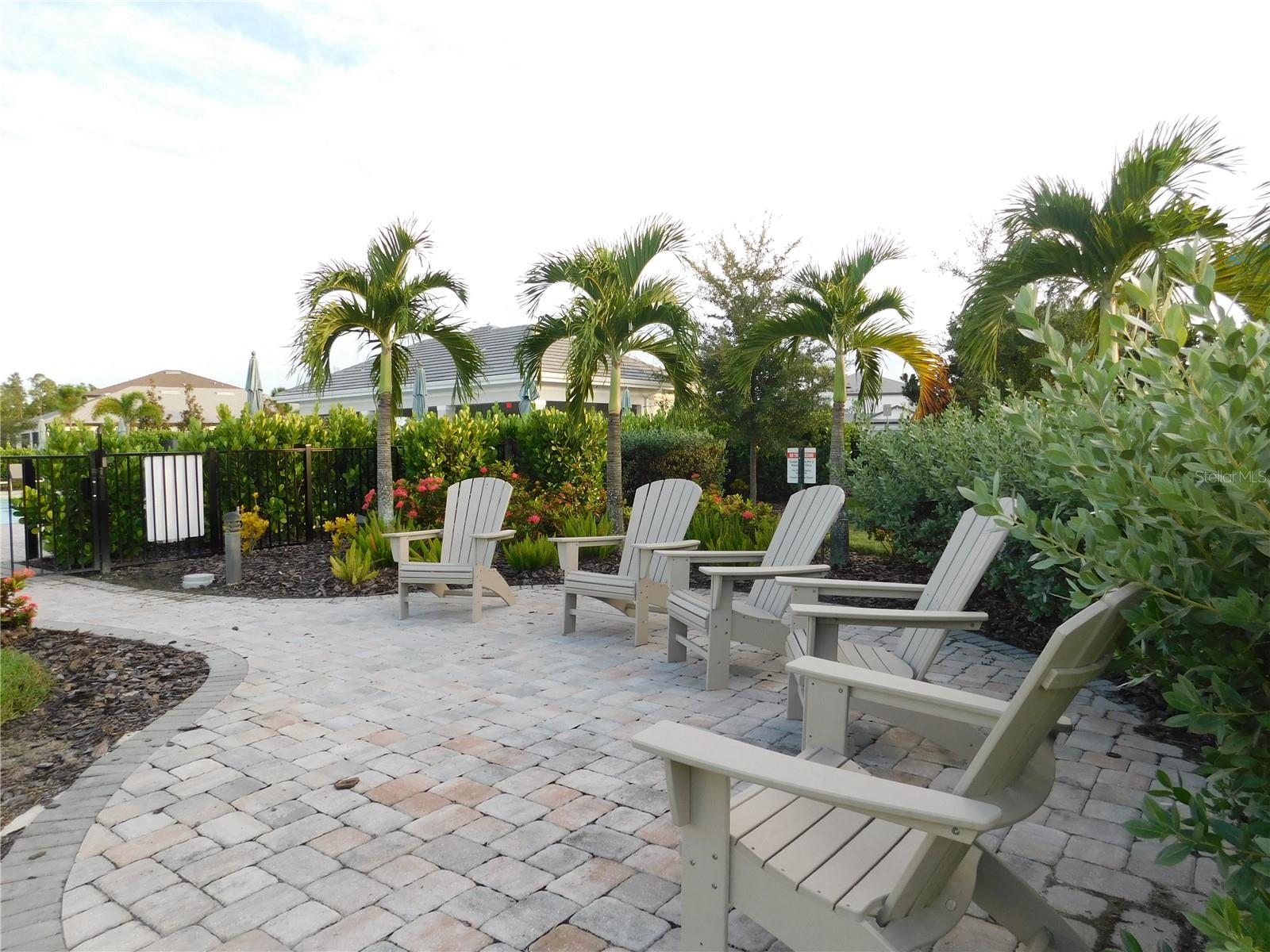 2507 HOBBLEBRUSH DR — photo 25