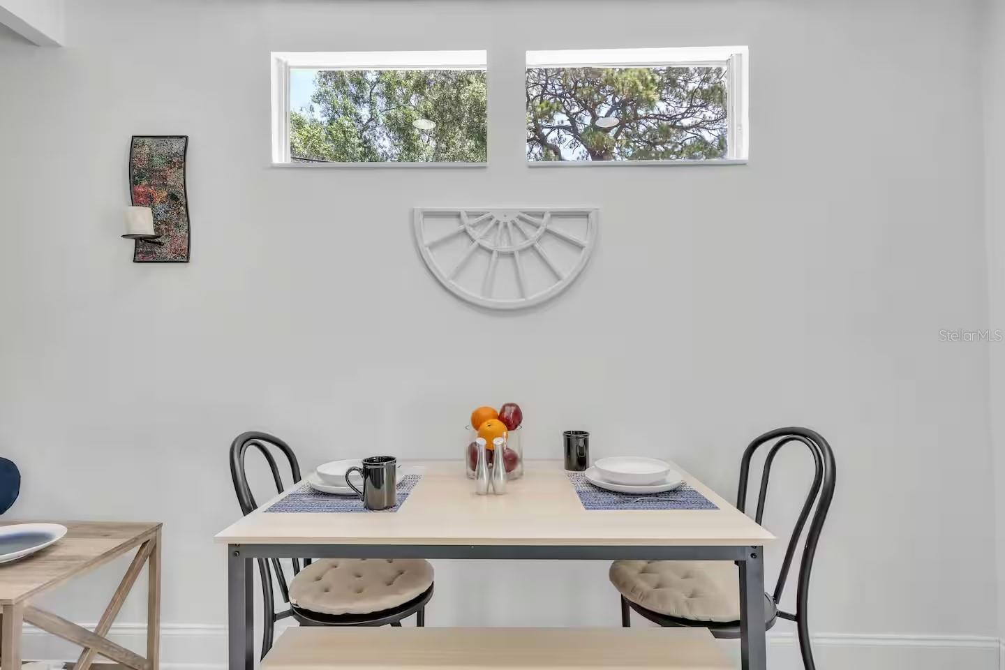 1317 COCOANUT ST #B — photo 17