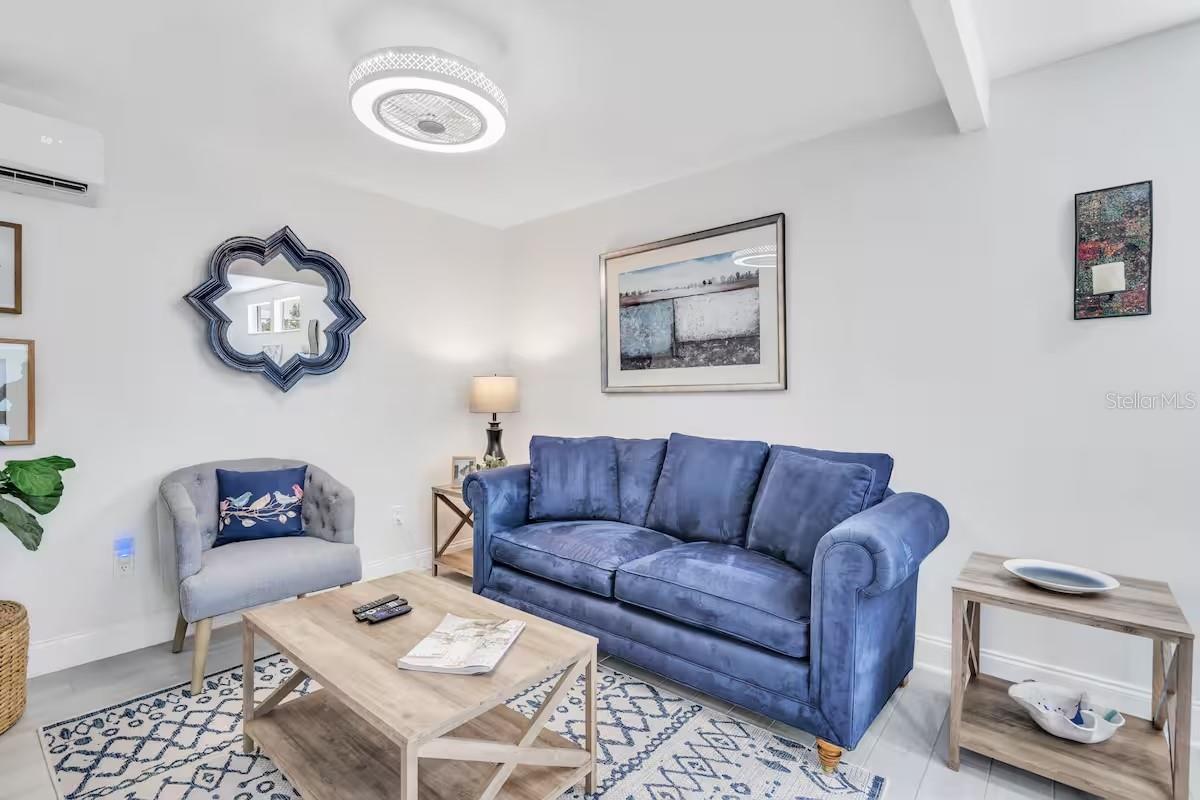 1317 COCOANUT ST #B — photo 9
