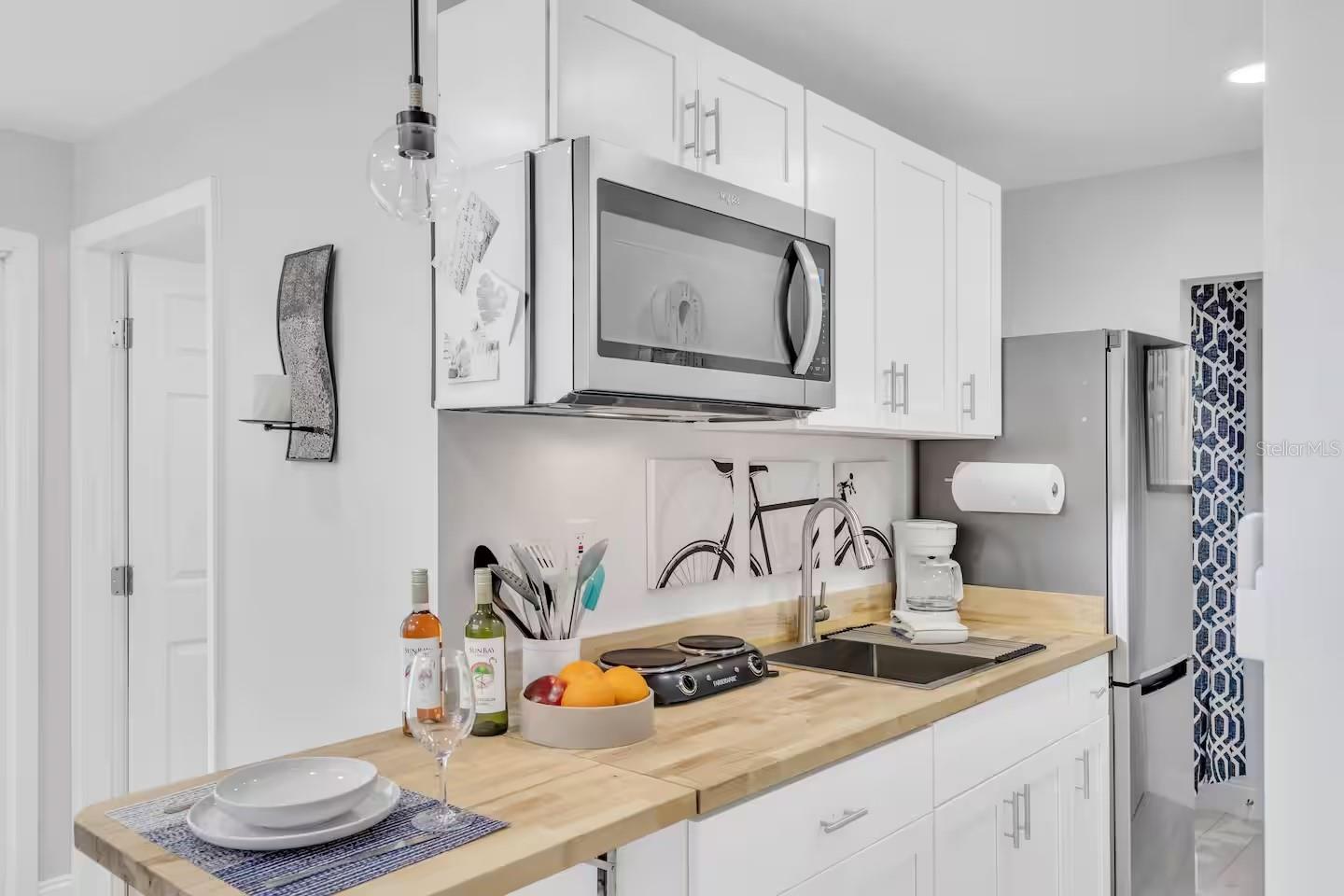1317 COCOANUT ST #B — photo 24