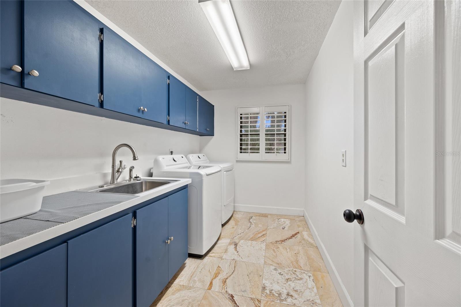 2674 CONCORDE CT — photo 24
