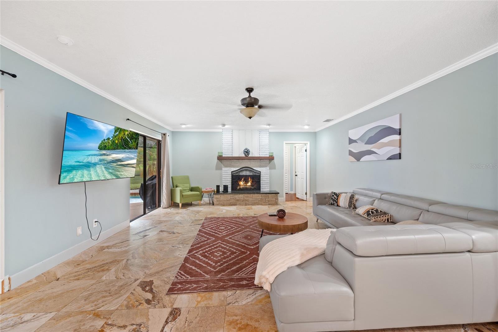 2674 CONCORDE CT — photo 37