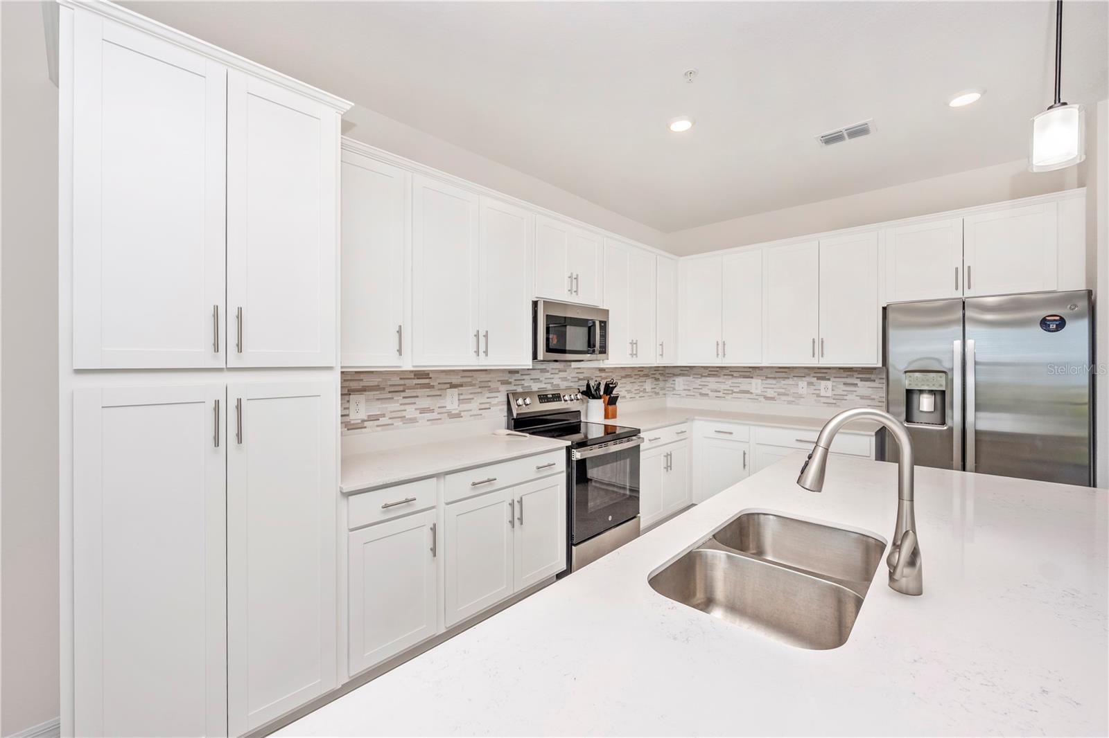 17655 OPAL SAND DR #402 — photo 8