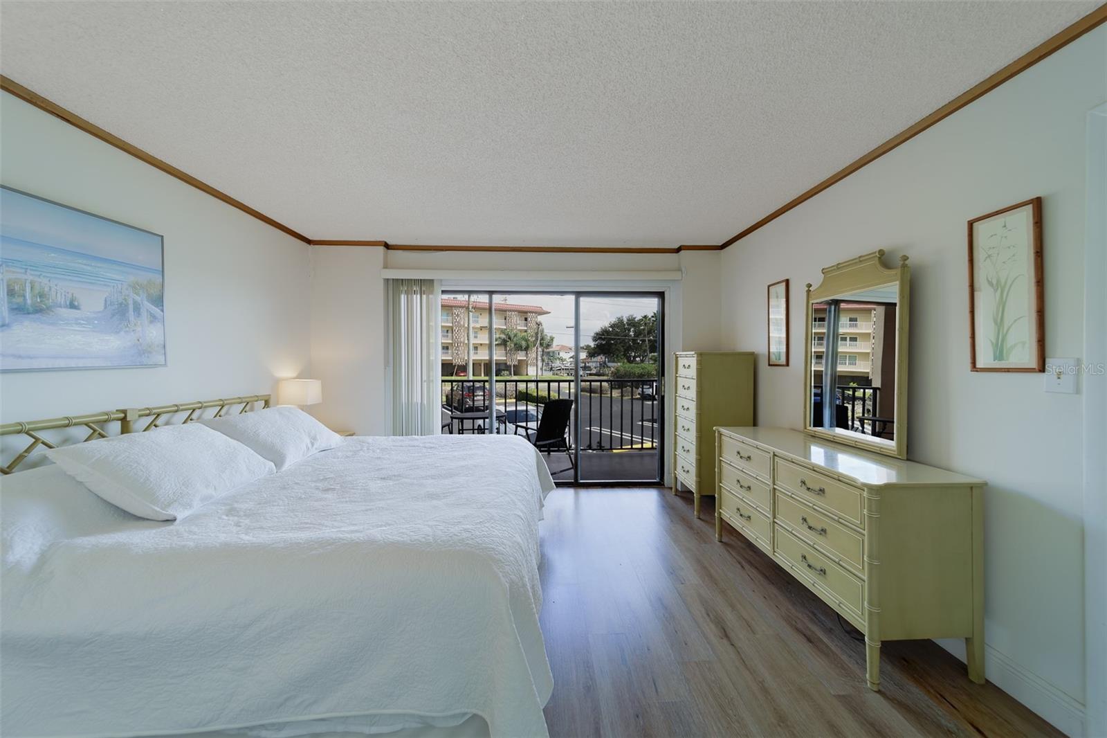 51 ISLAND WAY #101 — photo 35