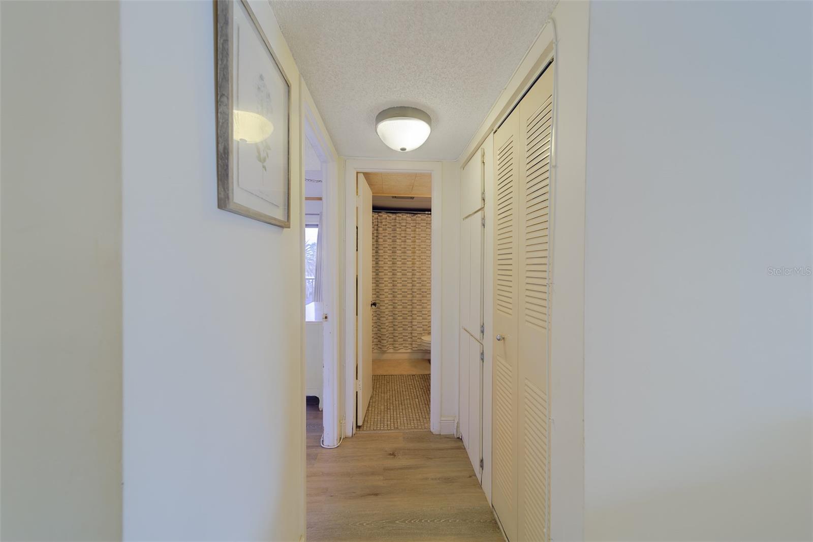 51 ISLAND WAY #101 — photo 63