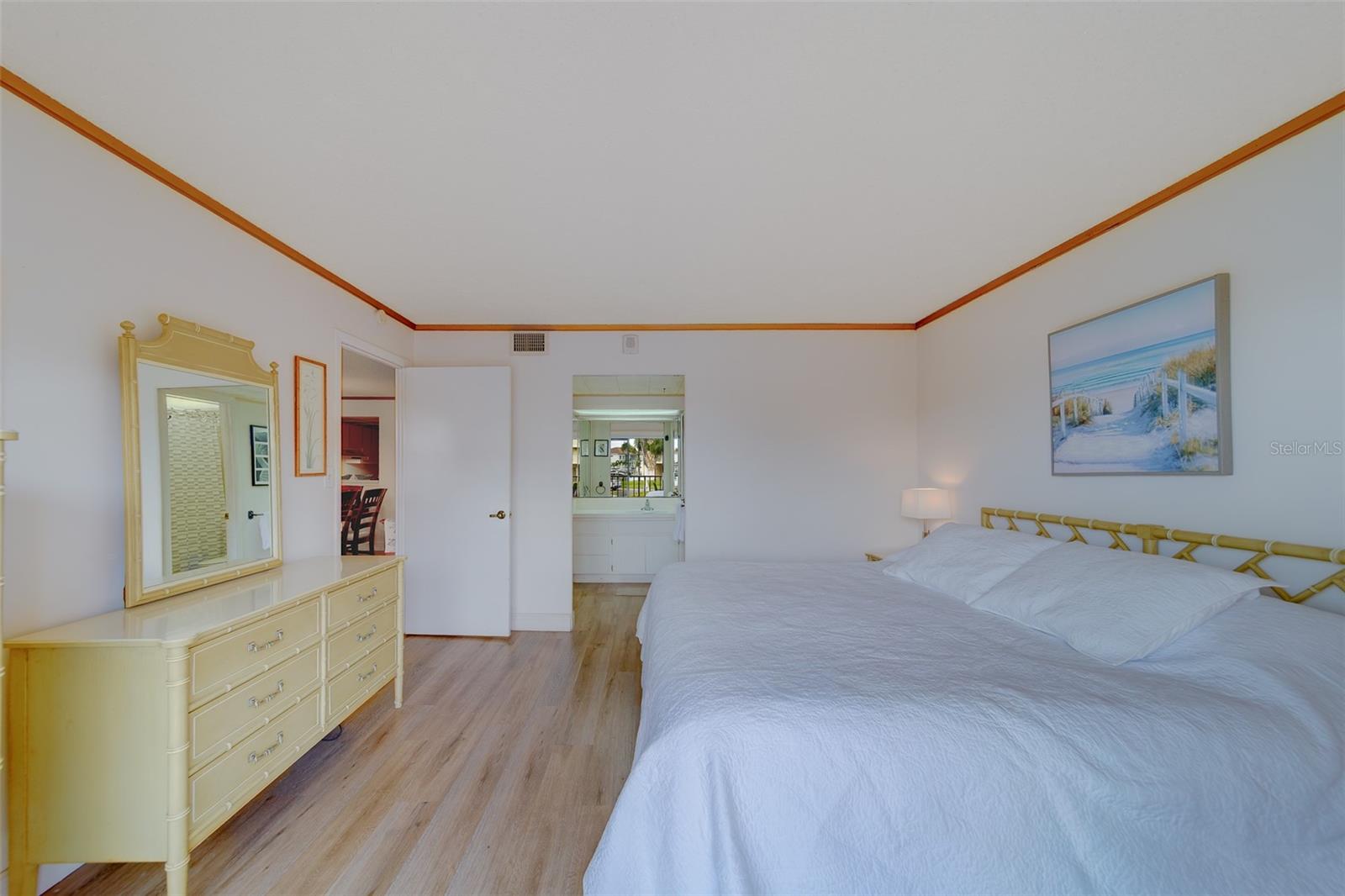 51 ISLAND WAY #101 — photo 42