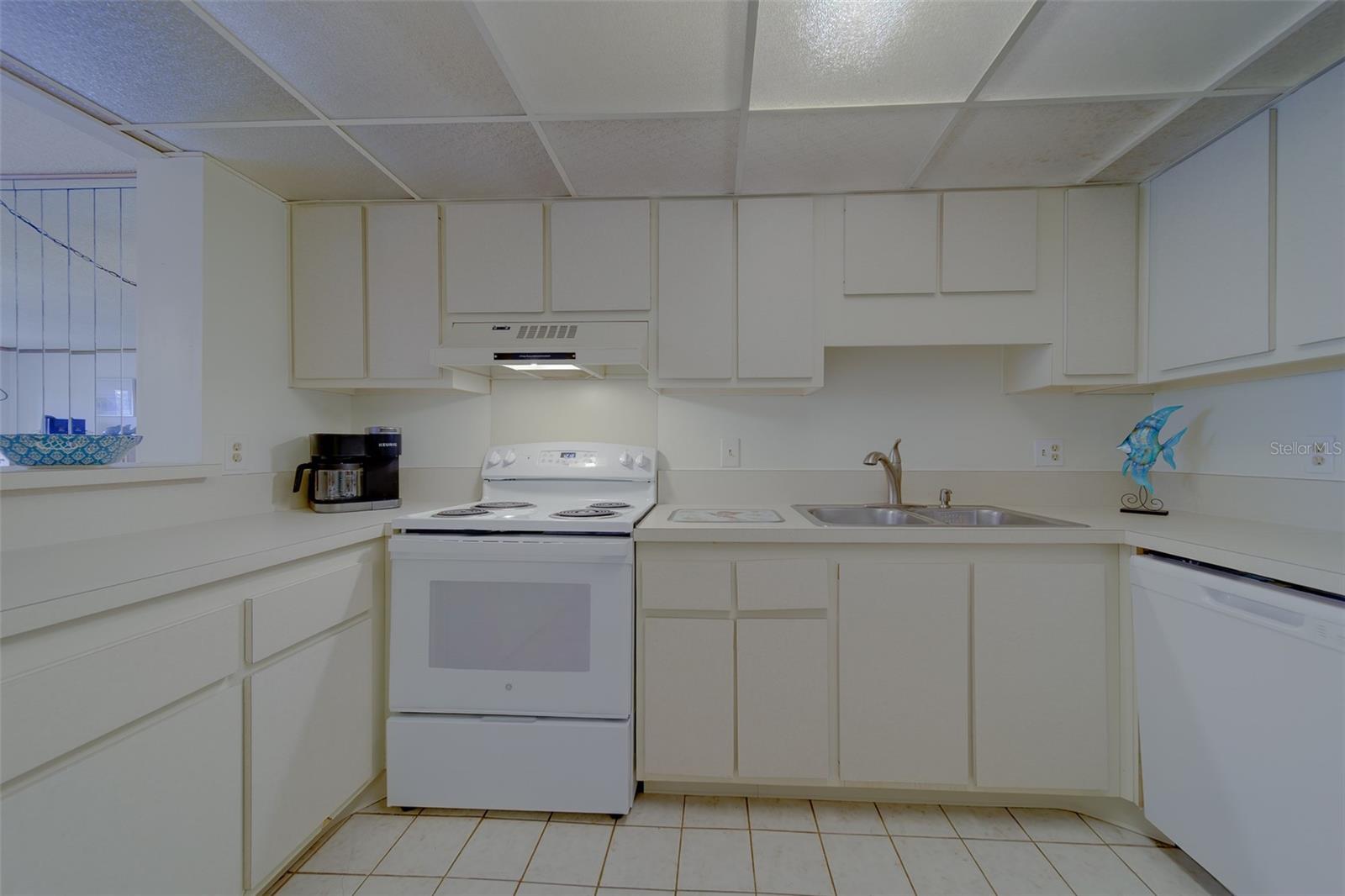 51 ISLAND WAY #101 — photo 51