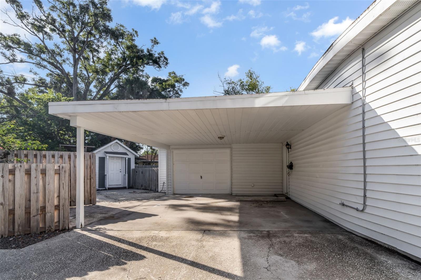 216 S SHORE CREST DR — photo 21