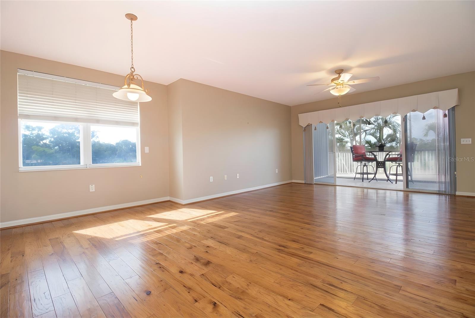 1200 COUNTRY CLUB DR #1101 — photo 5