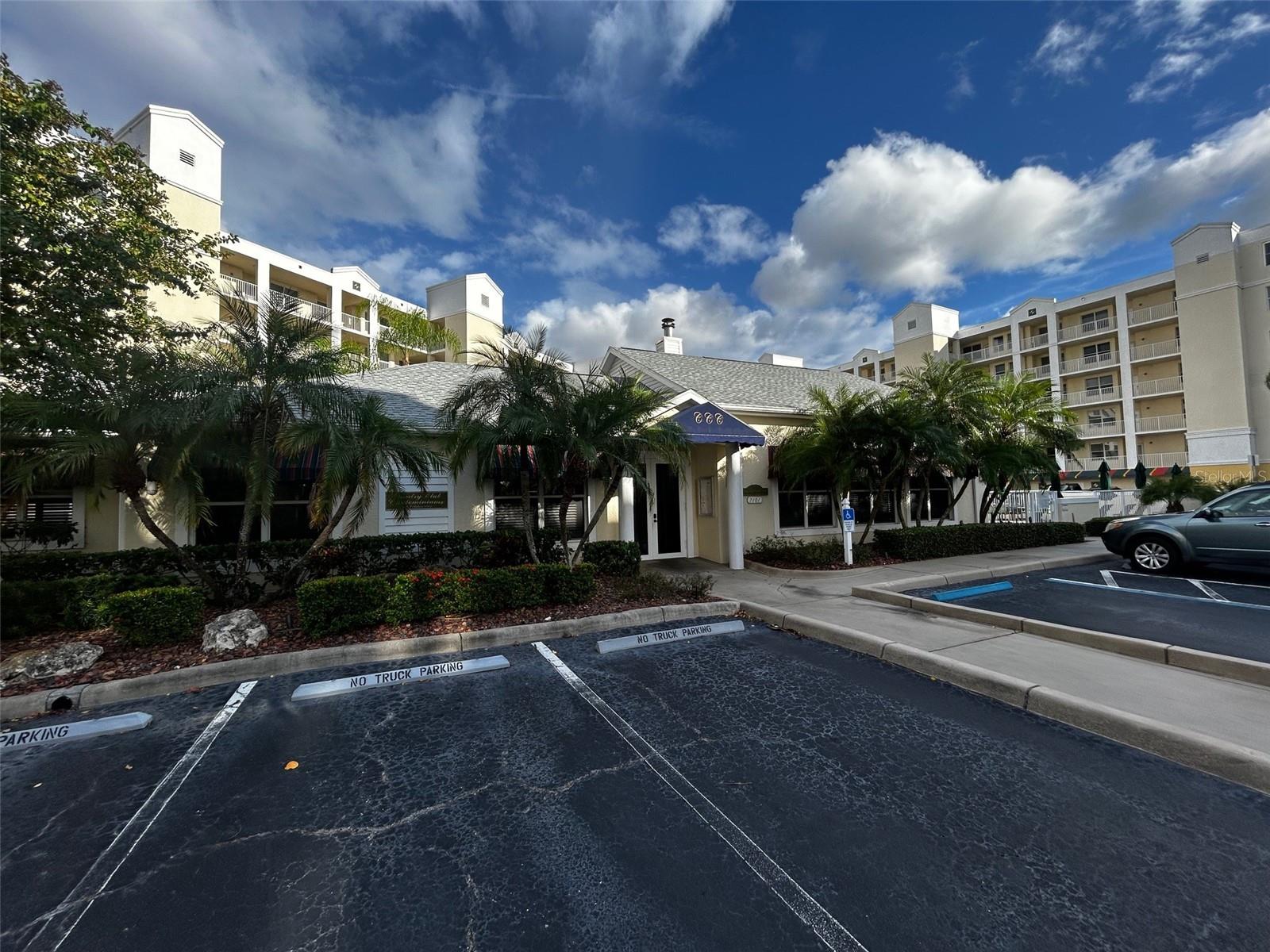 1200 COUNTRY CLUB DR #1101 — photo 29