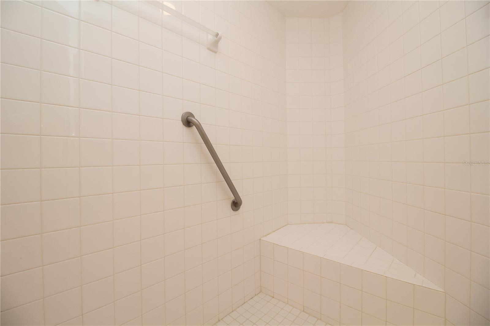 1200 COUNTRY CLUB DR #1101 — photo 14