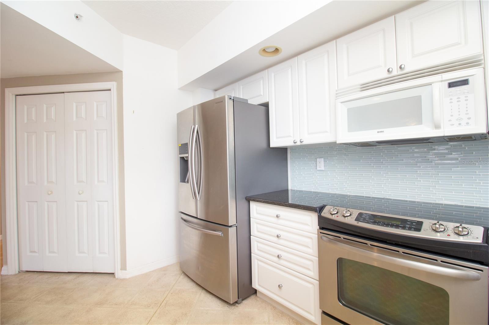1200 COUNTRY CLUB DR #1101 — photo 7