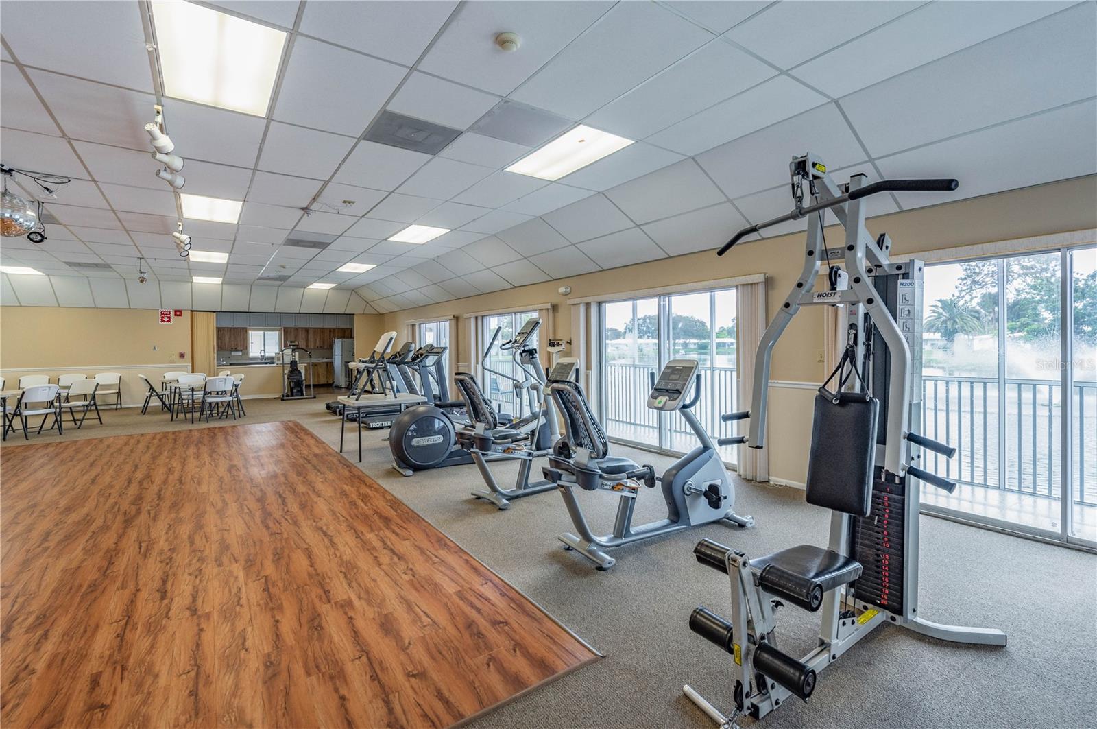 446 CIRCLEWOOD DR #L2 — photo 44