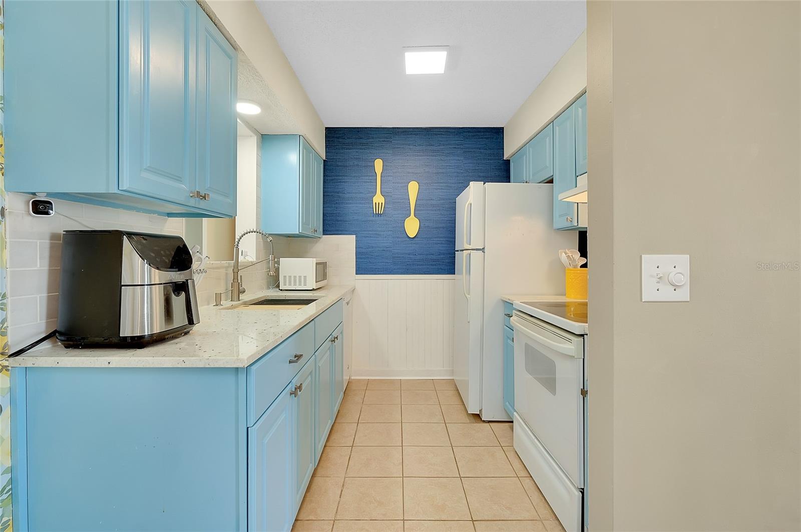 446 CIRCLEWOOD DR #L2 — photo 23
