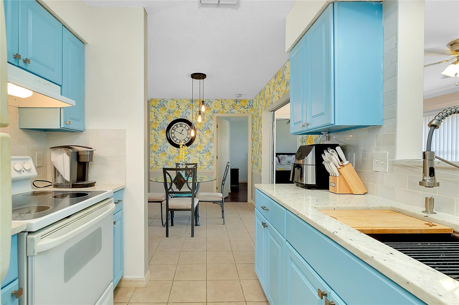 446 CIRCLEWOOD DR #L2 — photo 22