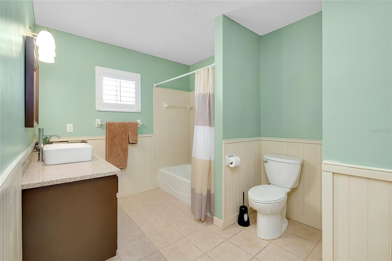 446 CIRCLEWOOD DR #L2 — photo 36