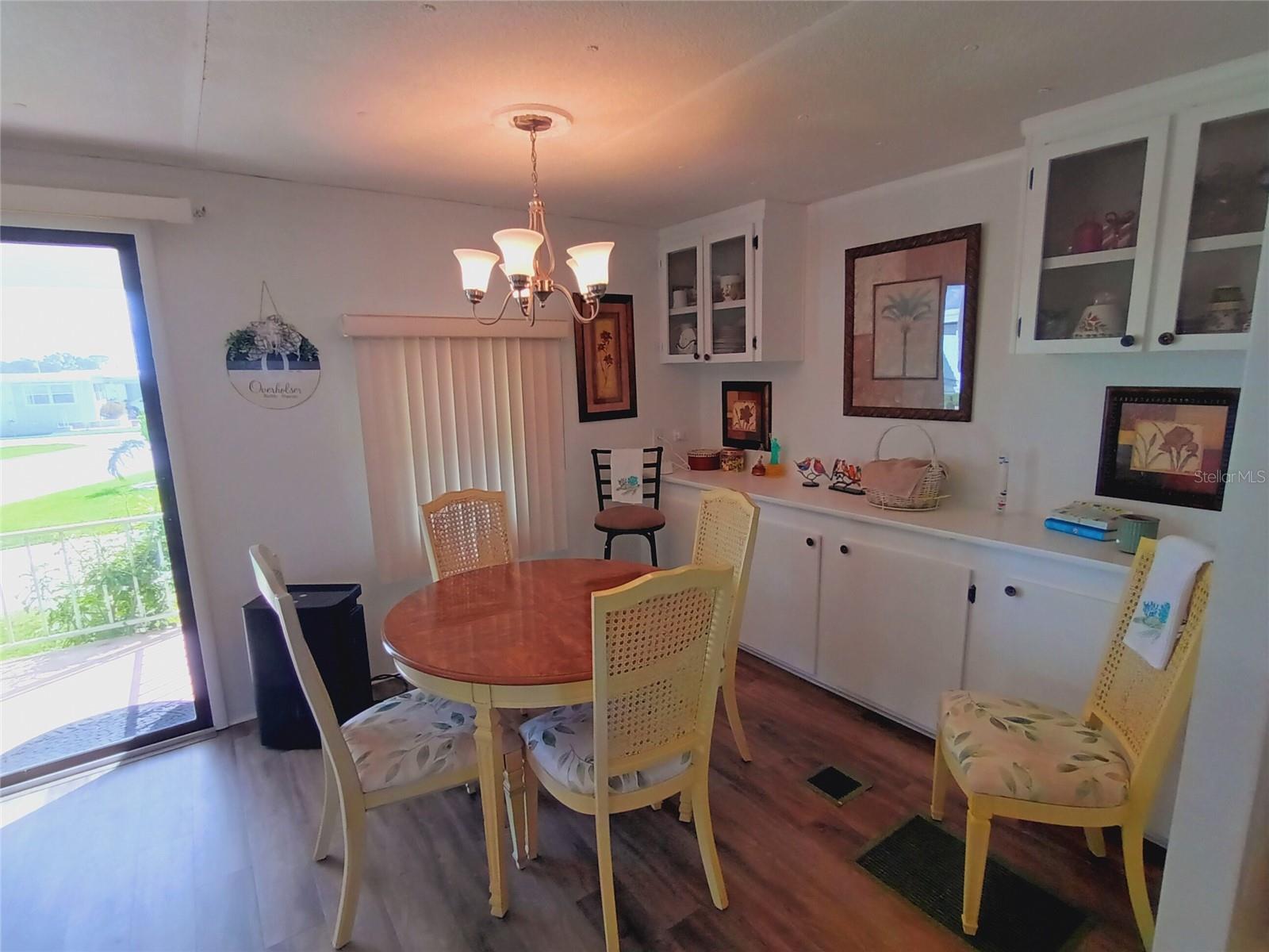 5229 BEL AIR AVE — photo 10
