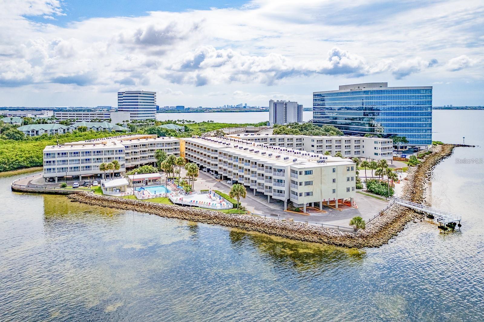 2506 N ROCKY POINT DR #237 — photo 31