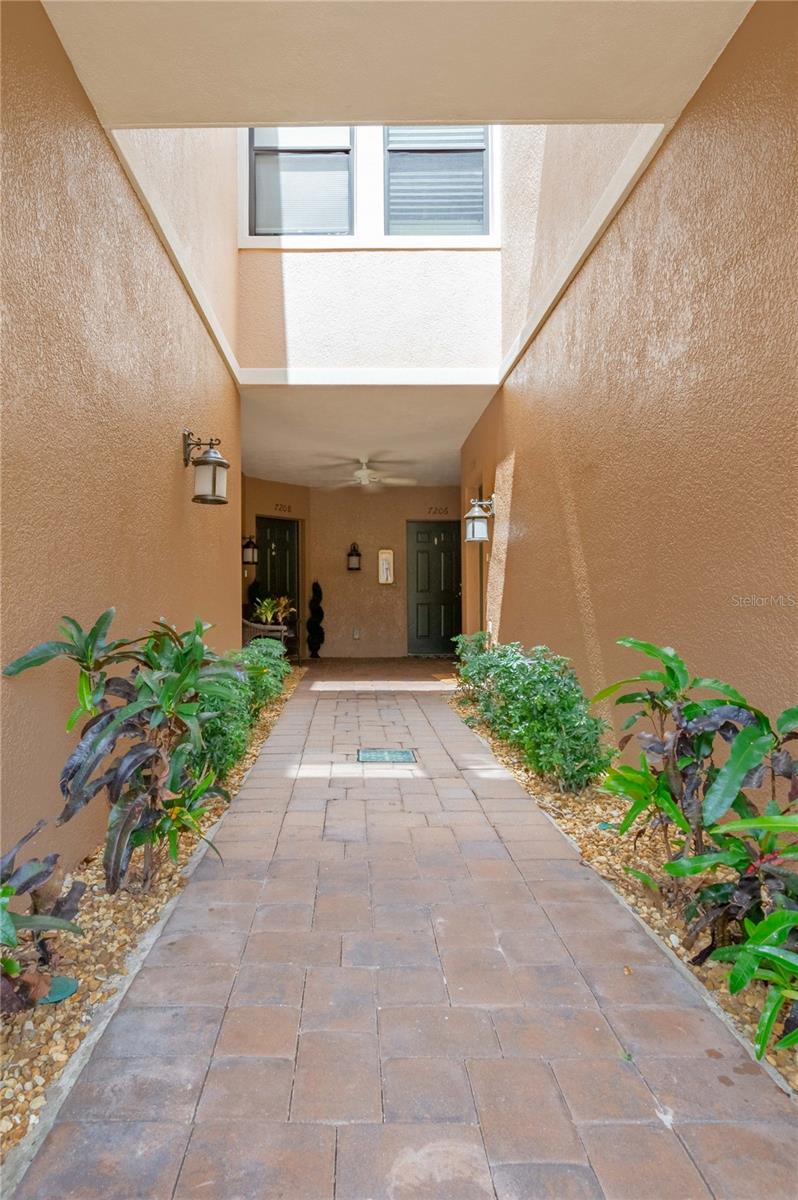 7206 HAMILTON RD #7206 — photo 31