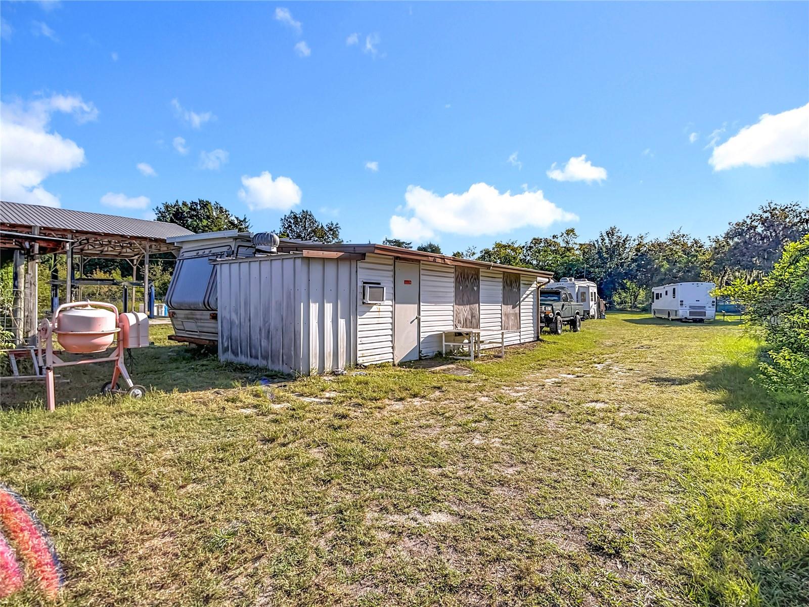 16924 SHADY HILLS RD — photo 12