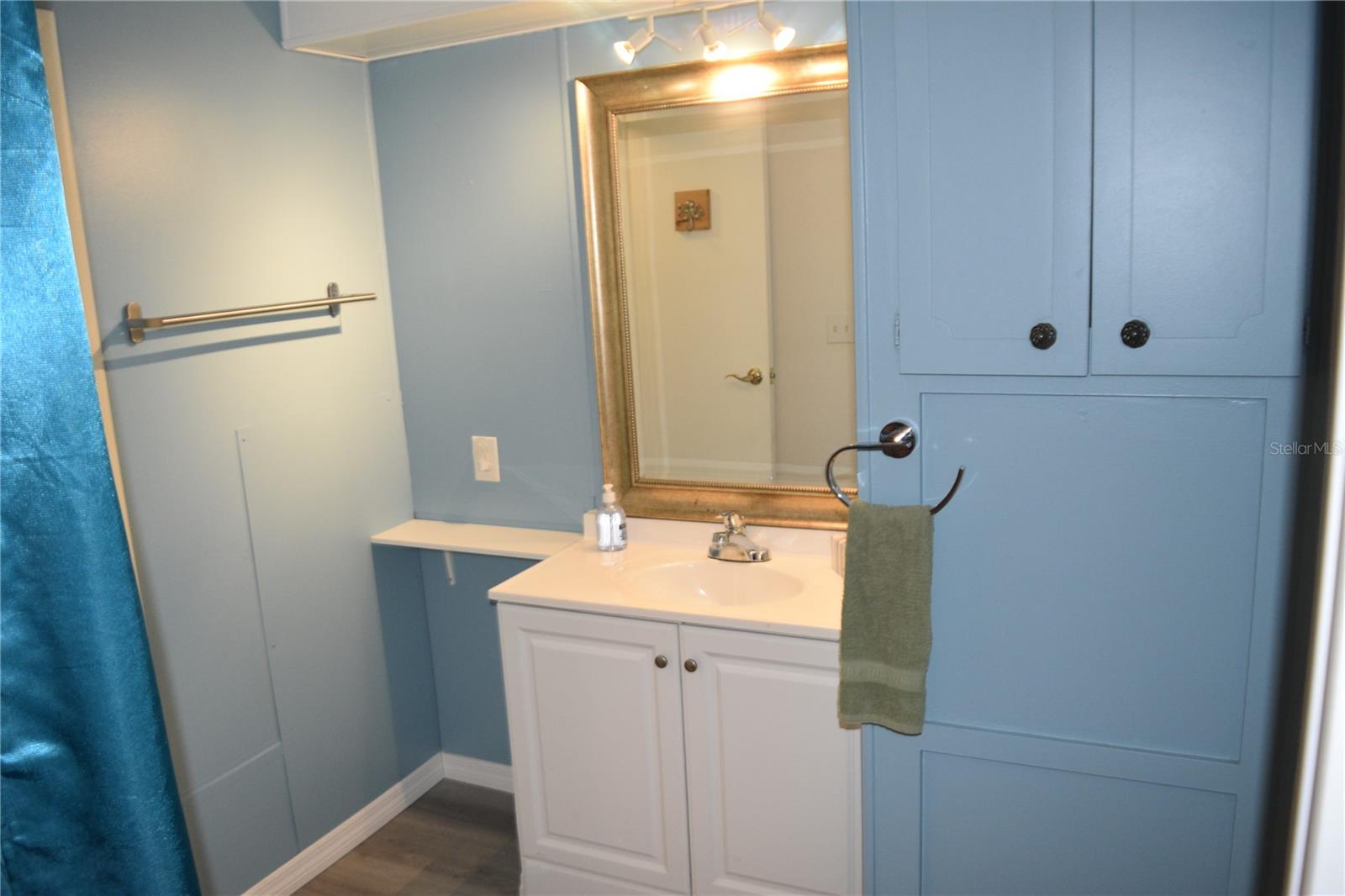 4407 TUCKER SQ — photo 56