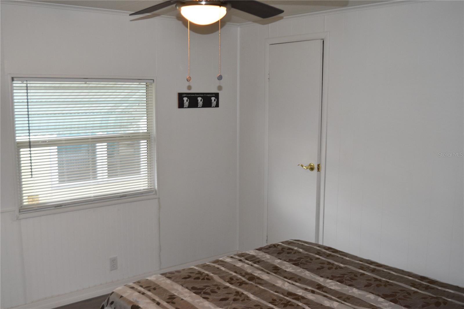 4407 TUCKER SQ — photo 35