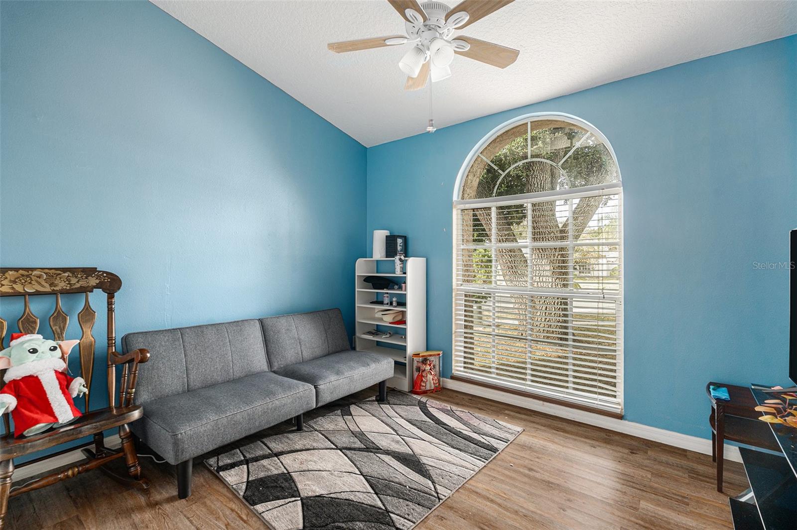 4704 STOVE PL — photo 9