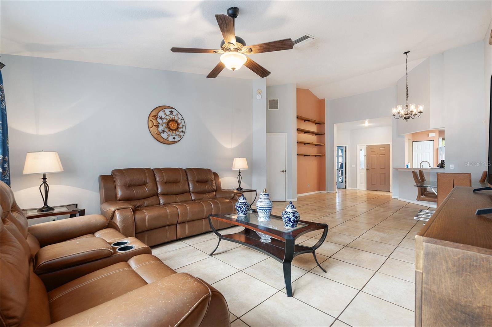 4704 STOVE PL — photo 5