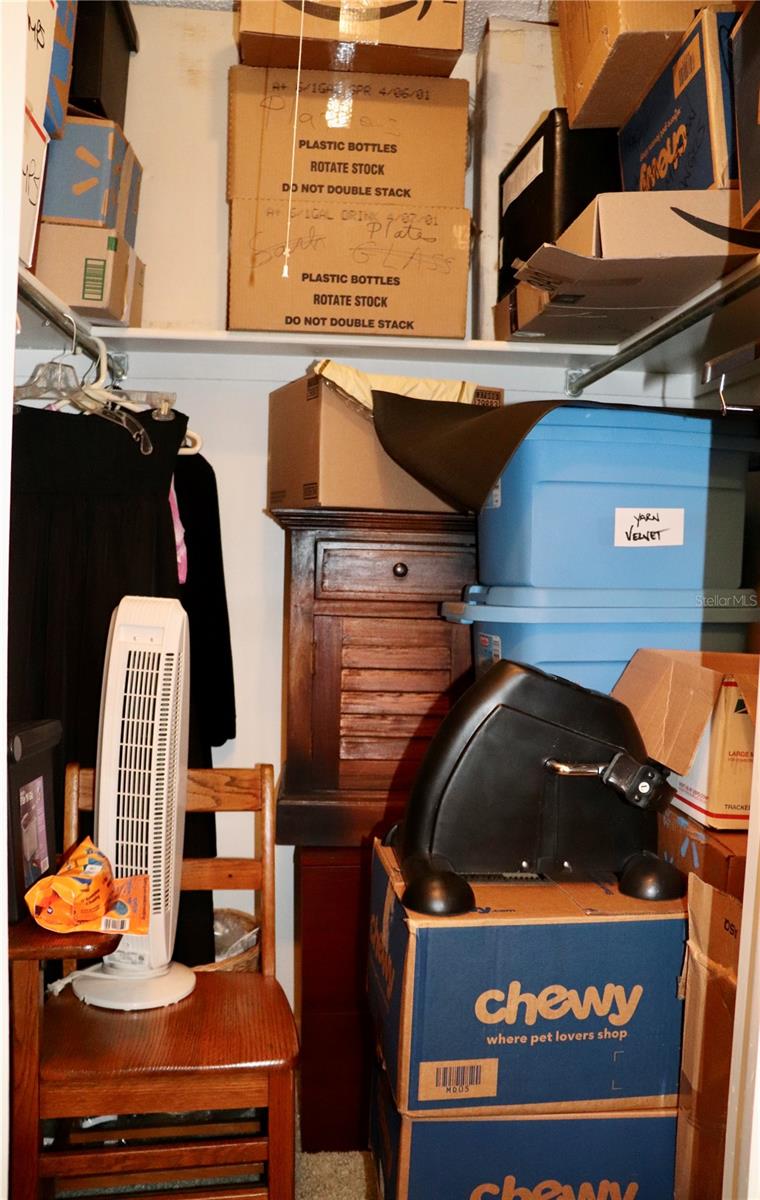 6990 VERSAILLES N #6990 — photo 12