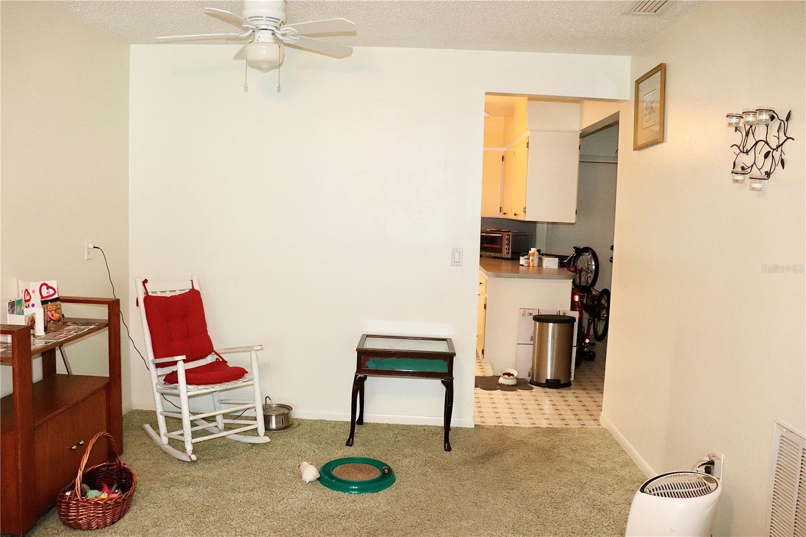6990 VERSAILLES N #6990 — photo 5