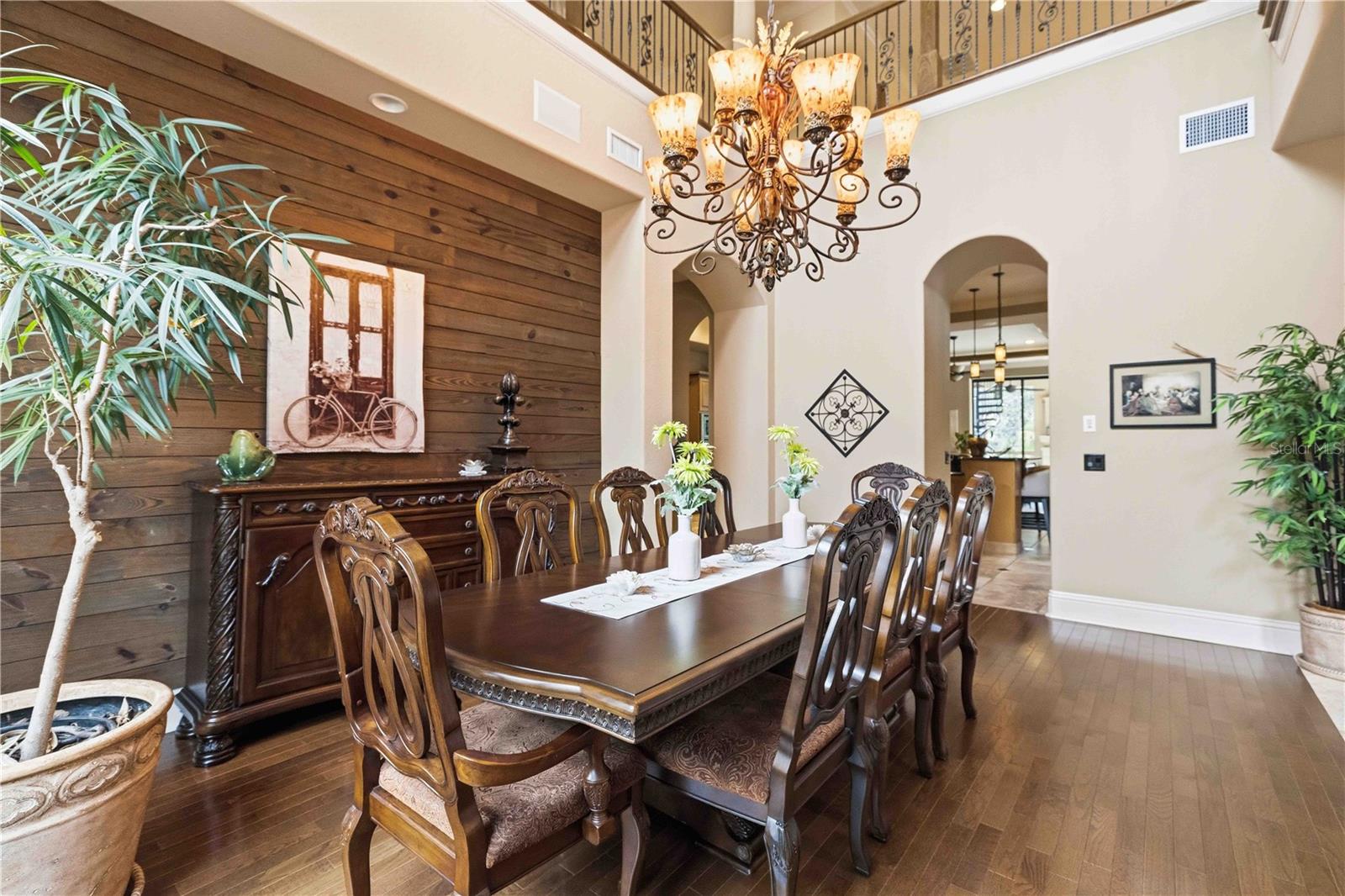 16220 TERNGLADE DR — photo 20