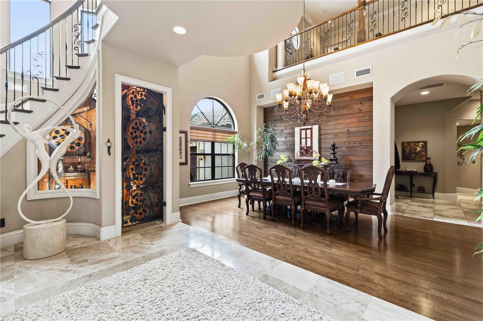 16220 TERNGLADE DR — photo 18