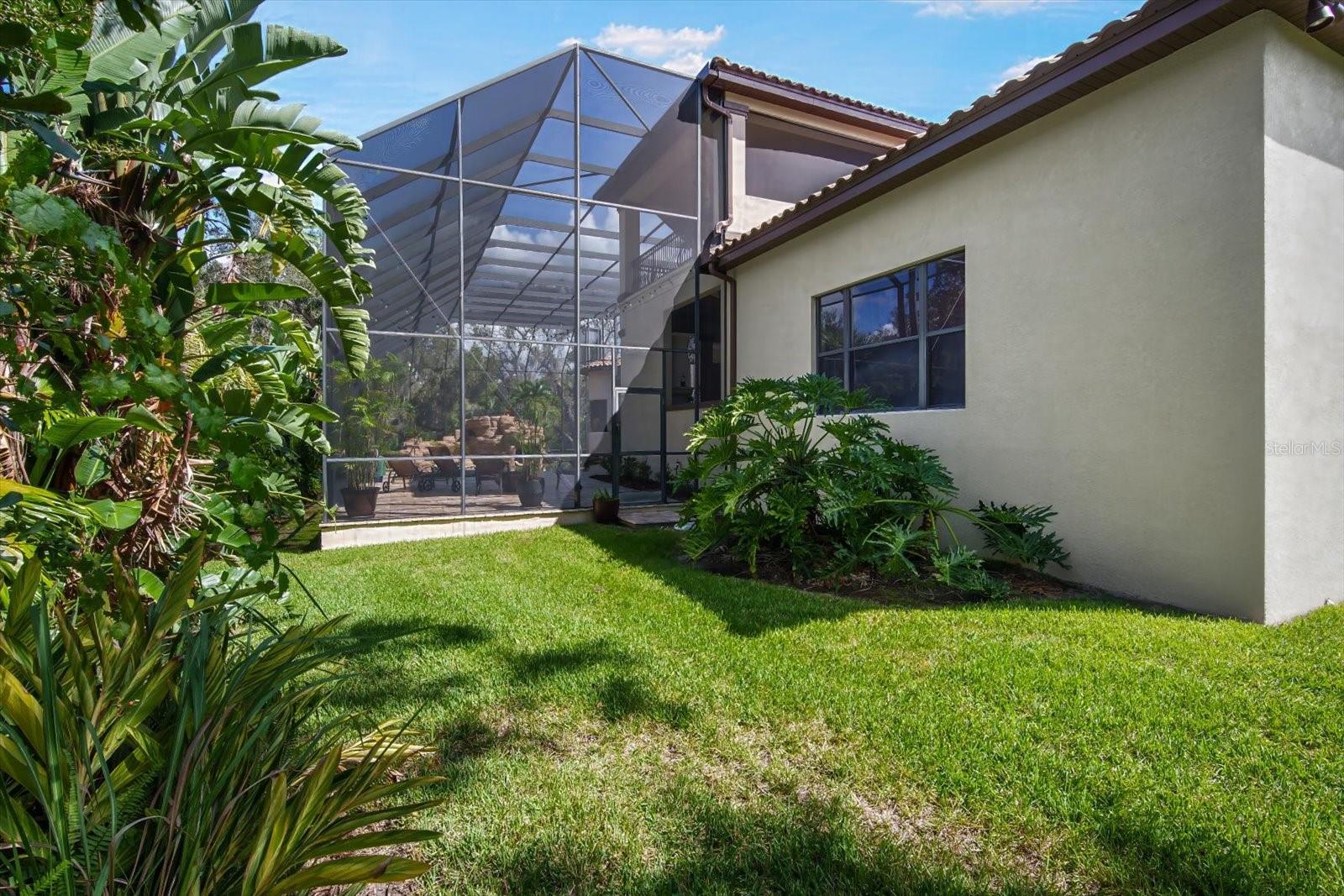 16220 TERNGLADE DR — photo 82