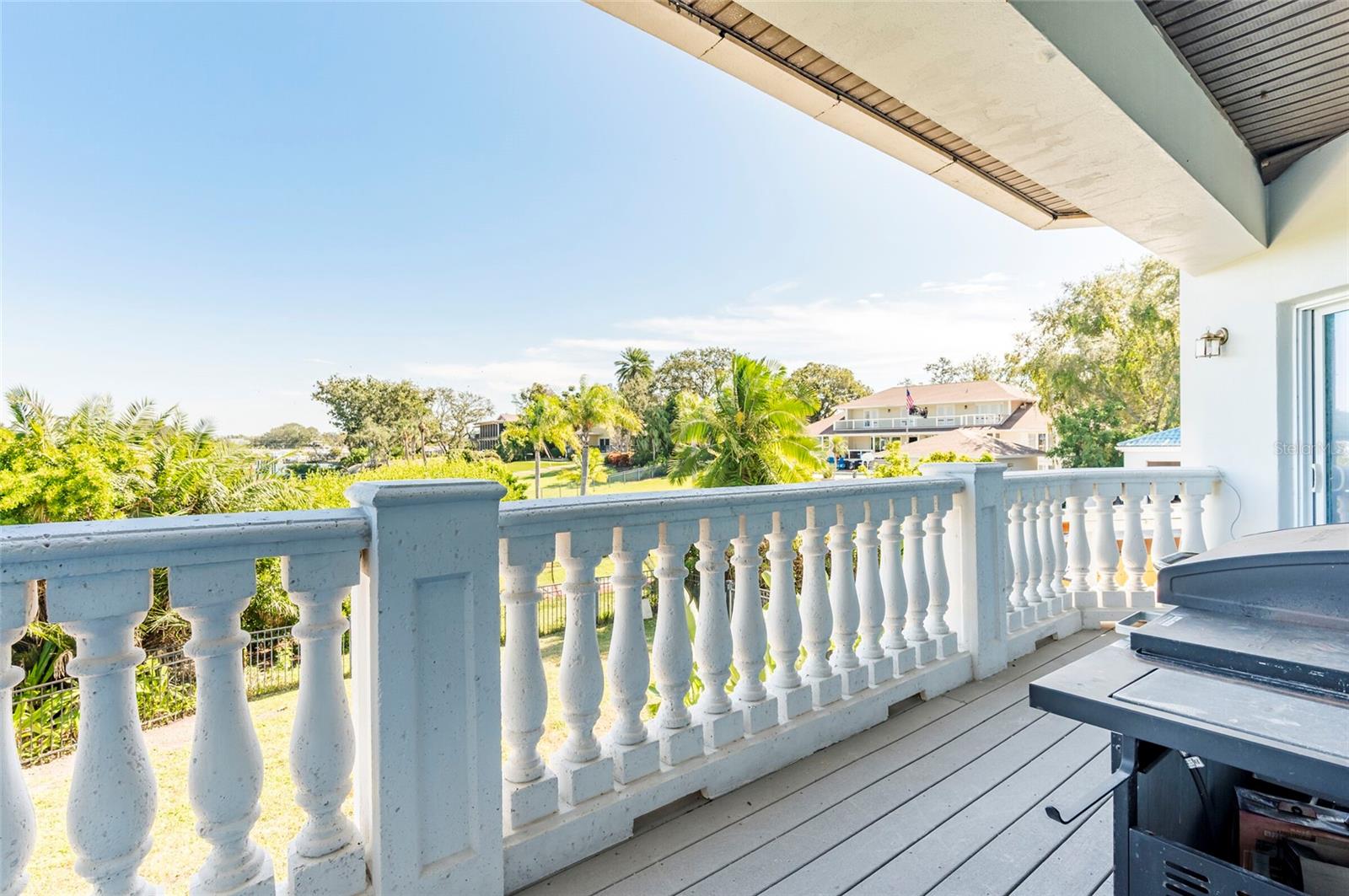 2268 KINGS POINT DR — photo 38