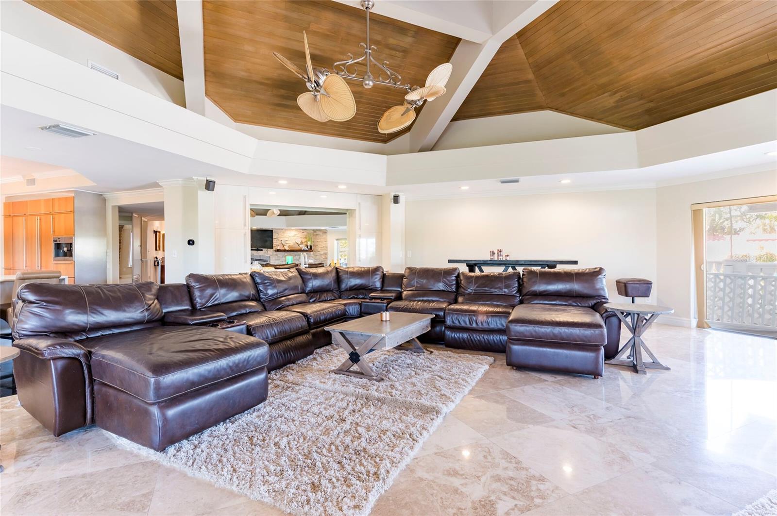 2268 KINGS POINT DR — photo 30
