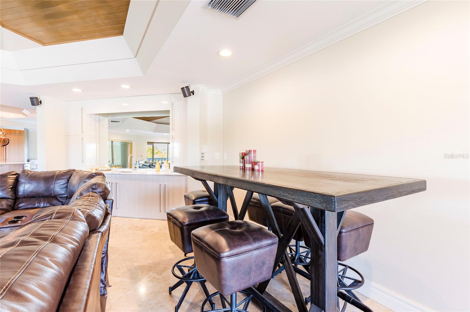 2268 KINGS POINT DR — photo 33