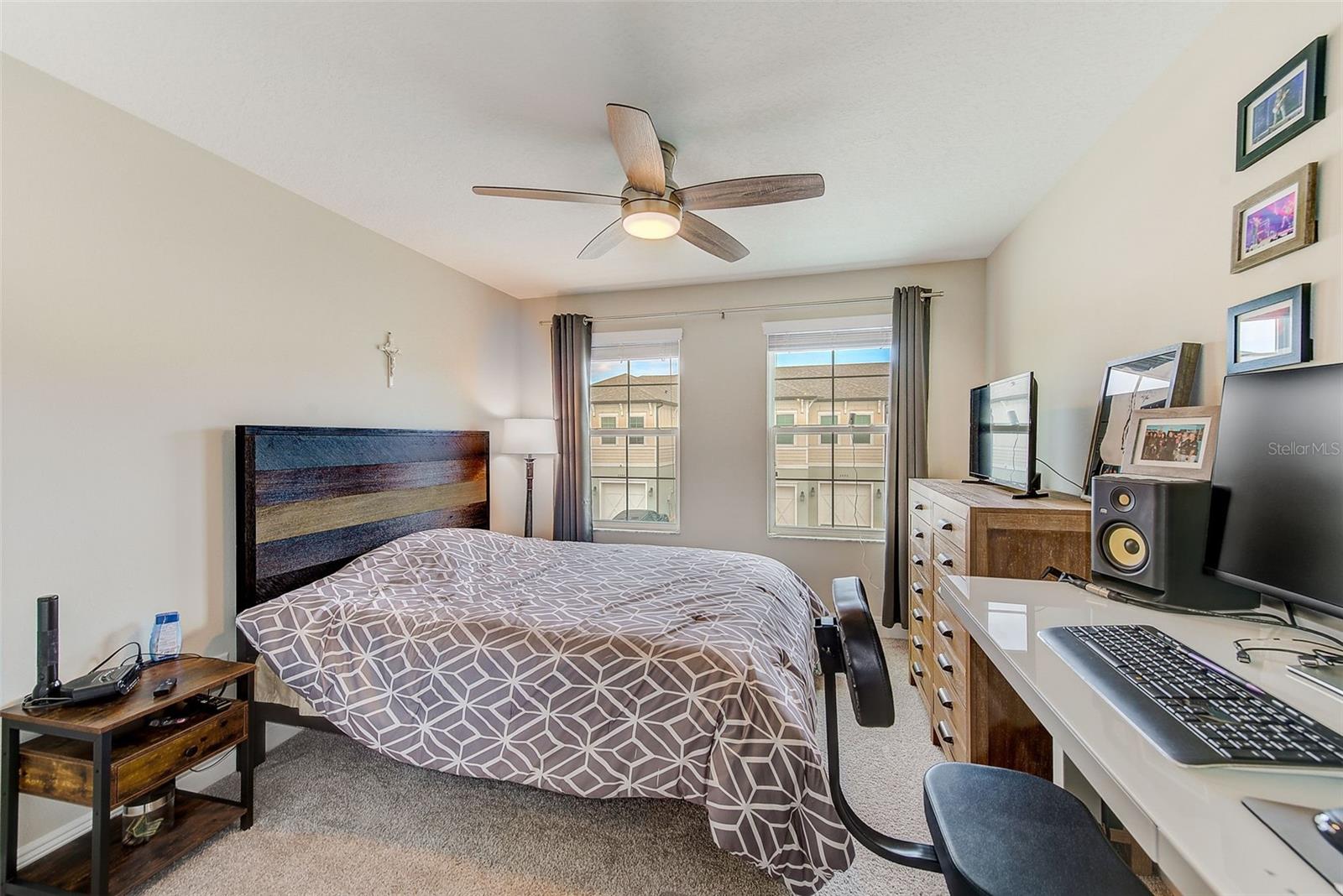 2441 FOGGY CREEK CIR — photo 25