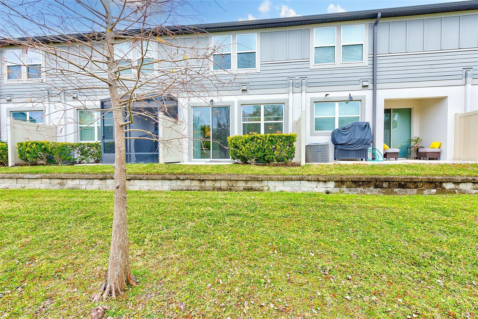 2441 FOGGY CREEK CIR — photo 32