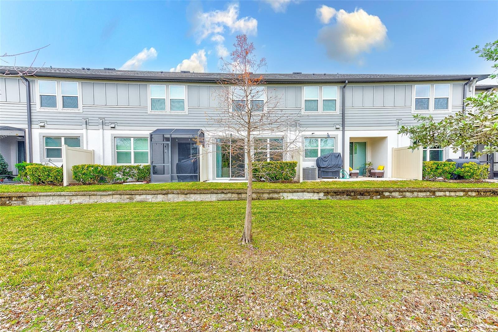 2441 FOGGY CREEK CIR — photo 31