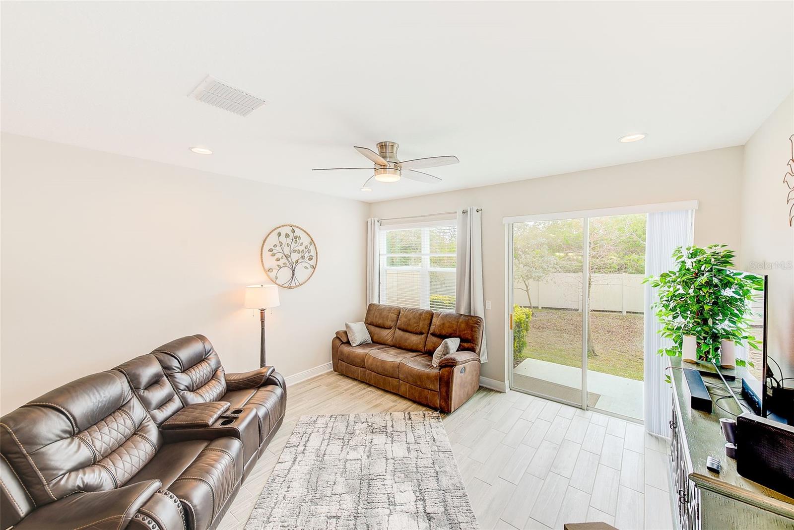 2441 FOGGY CREEK CIR — photo 16