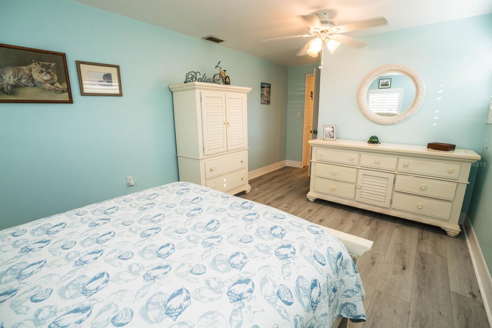 828 BLUE HERON BLVD — photo 14
