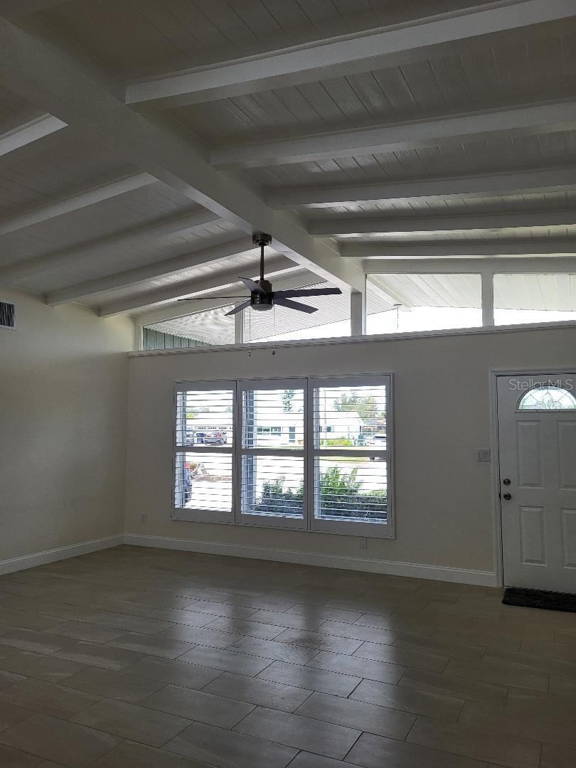 828 BLUE HERON BLVD — photo 5